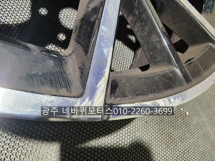 BMW 530i 다이아컷팅휠복원은 네바퀴모터스에서 / 광주 북구, 서구, 남구, 동구