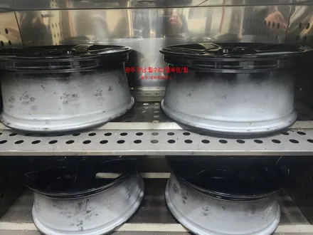 랜드로버 디펜더 20인치 /광주 전남 휠도색 전문점 / 광주 북구, 서구, 남구, 동구