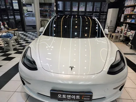 테슬라모델3 틴트어카썬팅 포시즌 패키지 천안썬팅  꼼꼼하게 잘하는 오토앤아트 .!! / 천안,청주,세종,대전