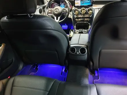 벤츠 C220d (W205) 송풍구 엠비언트 1열,2열 64색 순정연동 / 천안,청주,세종,대전