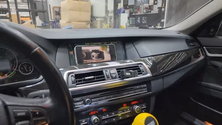 BMW 528i [F10]스피커교체로 사운드 음질 업그레이드 AVI-BM100 / 천안시 서북구