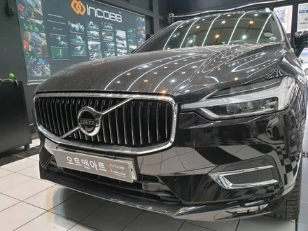 볼보 XC60 고급광택 3년된 누적스크레치 제거로 신차만들기 / 천안,청주,세종,대전