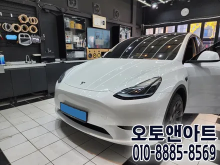 천안 테슬라 모델Y 아너스코리아 요크핸들 미니계기판 장착 설치튜닝 (아산 대전 안성 공주) / 테슬라 / 모델Y / 천안,청주,세종