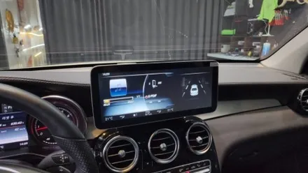 벤츠 GLC300D 안드로이드 올인원 네비게이션 카나로W 12.3  시공으로 터치까지 마음대로 / 천안,청주,세종,대전