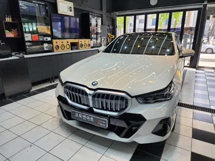 천안PPF 신형 BMW 530i 본넷 보호필름 시공 (오너프로 프로젝트3) / 천안시 서북구