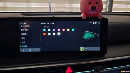 더뉴 쏘렌토 mq4 페이스리프트 엠비언트 시공 순정 튜닝 용품