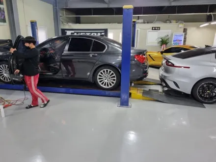 BMW 740d F01 엠비언트 풀컬러 광량 업그레이드로 실내 분위기를 바꿔보세요 / 남양주, 노원, 하남, 송파