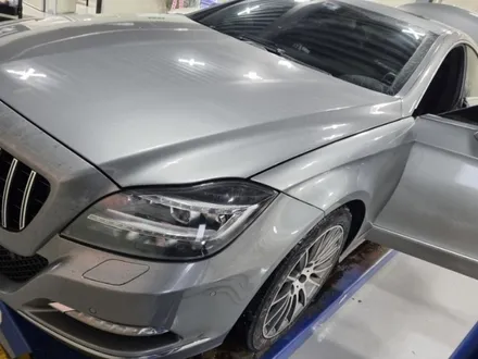 벤츠 w218 CLS 엠비언트 풀컬러 RGB 엠비언트로 광량 업그레이드 해봐요 / 남양주, 노원, 하남, 송파