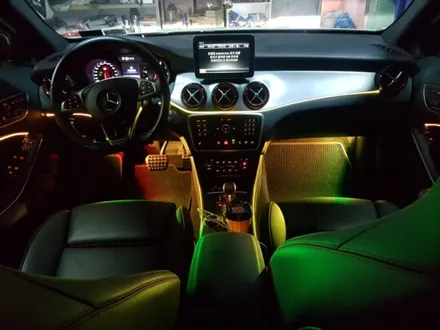 벤츠 GLA45 AMG 3세대 면발광 엠비언트 풋등 시공   남양주 포천 용인 대구 전라도광주 거제도 3세대 면발광 엠비언트 시공 / 남양주, 노원, 하남, 송파