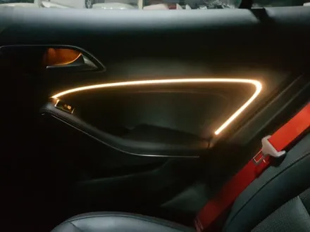 벤츠 GLA45 AMG 3세대 면발광 엠비언트 풋등 시공   남양주 포천 용인 대구 전라도광주 거제도 3세대 면발광 엠비언트 시공 / 남양주, 노원, 하남, 송파