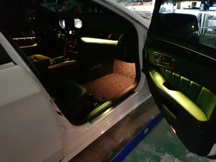 벤츠 W212 후기형 e클레스 풀컬러 엠비언트 로~ 광량업 하자 / 남양주, 노원, 하남, 송파