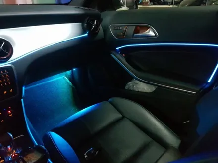 벤츠 GLA45 AMG 3세대 면발광 엠비언트 풋등 시공   남양주 포천 용인 대구 전라도광주 거제도 3세대 면발광 엠비언트 시공 / 남양주, 노원, 하남, 송파