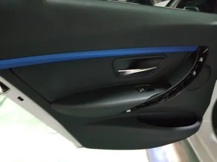 bmw 320D 3세대 면발광 엠비언트 (남양주/포천/대구/용인/안산/전라도광주/거제도 시공 / 남양주, 노원, 하남, 송파