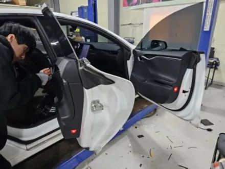 테슬라 모델S 모델3 엠비언트 실내튜닝은 조명부터 / 남양주, 노원, 하남, 송파