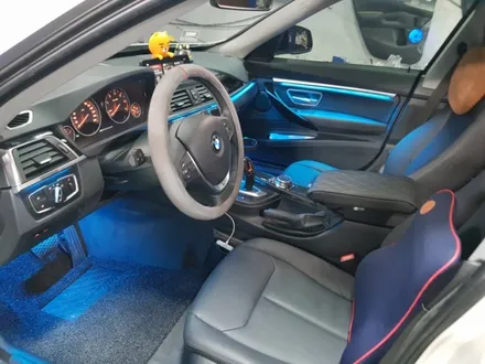 BMW 3GT  실내가 허전해 화려하게 비노출 엠비언트로 실내 분위기를 바꿔보자 F32 엠비언트 / 남양주, 노원, 하남, 송파