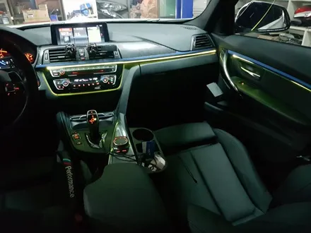 bmw 320D 3세대 면발광 엠비언트 (남양주/포천/대구/용인/안산/전라도광주/거제도 시공 / 남양주, 노원, 하남, 송파