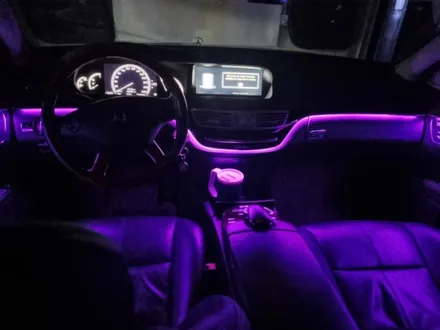 벤츠 W221 S클래스 엠비언트 순정엠비언트 있어도 부족해 풀컬러 RGB 엠비언트로 멋지게 변신해보자 신형 안부러운 조명 ~ / 남양주, 노원, 하남, 송파