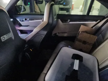 벤츠 W204 C63 AMG 간접조명방식 엠비언트로 실내를 꾸며보자 / 남양주, 노원, 하남, 송파