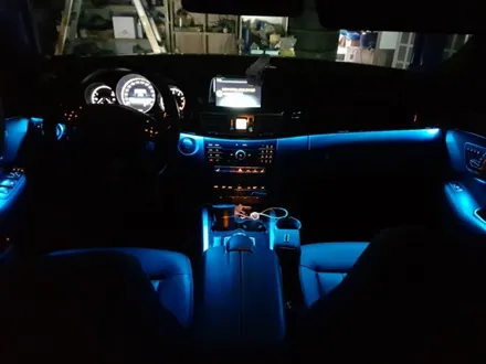 벤츠 W212 E클래스 엠비언트 풀컬러 RGB 엠비언트로 실내 분위기를 바꿔보자~ / 남양주, 노원, 하남, 송파
