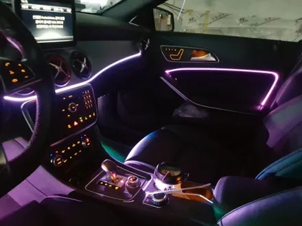 벤츠 GLA45 AMG 3세대 면발광 엠비언트 풋등 시공   남양주 포천 용인 대구 전라도광주 거제도 3세대 면발광 엠비언트 시공 / 남양주, 노원, 하남, 송파
