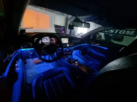 벤츠 w218 CLS 엠비언트 풀컬러 RGB 엠비언트로 광량 업그레이드 해봐요 / 남양주, 노원, 하남, 송파
