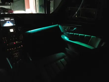 벤츠 W212 후기형 e클레스 풀컬러 엠비언트 로~ 광량업 하자 / 남양주, 노원, 하남, 송파