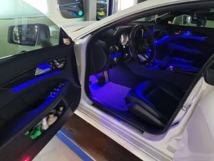 벤츠 W218 CLS 엠비언트 순정 엠비언트는 밋밋해 풀컬러 엠비언트로 밝기 업그레이드 해보자 / 남양주, 노원, 하남, 송파