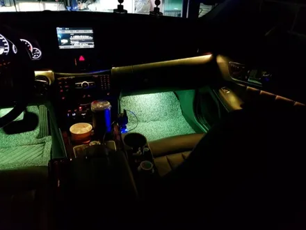 W212 E클레스 순정엠비언트는 부족해 만족할수 없어~~  밝게 환하게 풀컬러 엠비언트로~~스마트하게 해보자 / 남양주, 노원, 하남, 송파