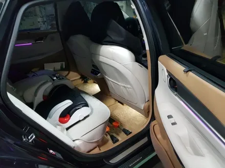 더뉴그랜져 실내 분위기를 바꿔볼까?  순정연동 엠비언트 도어트림 4PCS 추가 GO~ 순정형 매립 엠비언트 가즈아 / 남양주, 노원, 하남, 송파