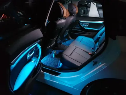 BMW 3GT  실내가 허전해 화려하게 비노출 엠비언트로 실내 분위기를 바꿔보자 F32 엠비언트 / 남양주, 노원, 하남, 송파