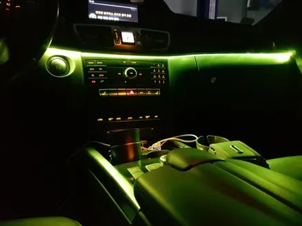 벤츠 W212 E클래스 엠비언트 풀컬러 RGB 엠비언트로 실내 분위기를 바꿔보자~ / 남양주, 노원, 하남, 송파