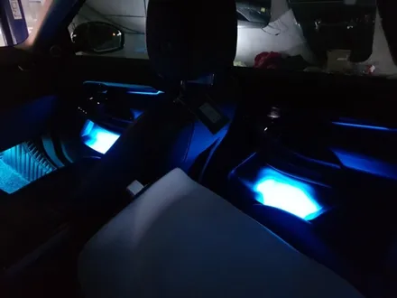 레인지로버 이보크 엠비언트 순정엠비언트 없다고 실망하지 마세요~ 순정형 비노출엠비언트와 도어수납 무드등으로 간지나게~튜닝 / 남양주, 노원, 하남, 송파