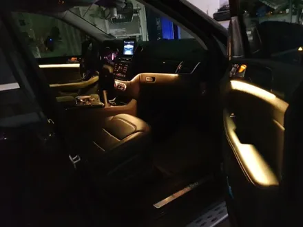 벤츠 GLE 350D 엠비언트 풀컬러 엠비언트로 가즈아~~ / 남양주, 노원, 하남, 송파