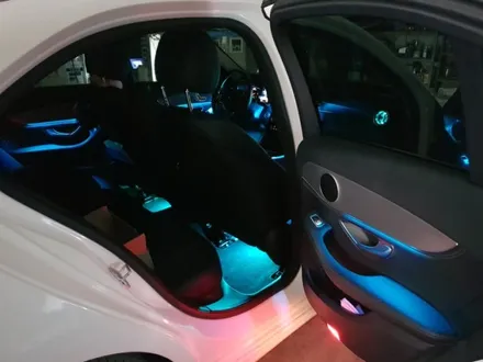 벤츠 W205 C200 엠비언트 순정 엠비언트 보다 더이쁜 비노출 엠비언트로 튜닝 해바요 / 남양주, 노원, 하남, 송파
