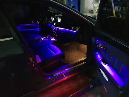 벤츠 W212 E클래스 엠비언트 풀컬러 RGB 엠비언트로 실내 분위기를 바꿔보자~ / 남양주, 노원, 하남, 송파
