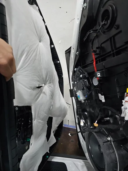 쏘렌토 페이스리프트 엠비언트 무빙 도어스커프 도어스팟까지 ?멋지겟는데 / 남양주, 노원, 하남, 송파