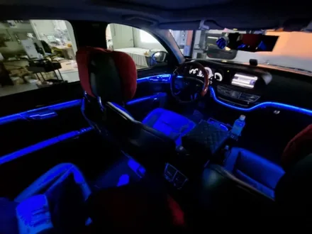 벤츠 W221 S클래스 엠비언트 순정 엠비언트는 너무 약해 풀컬러 RGB 엠비언트로 광량 업그레이드를 추천드립니다 / 남양주, 노원, 하남, 송파