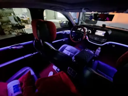 벤츠 W221 S클래스 엠비언트 순정 엠비언트는 너무 약해 풀컬러 RGB 엠비언트로 광량 업그레이드를 추천드립니다 / 남양주, 노원, 하남, 송파