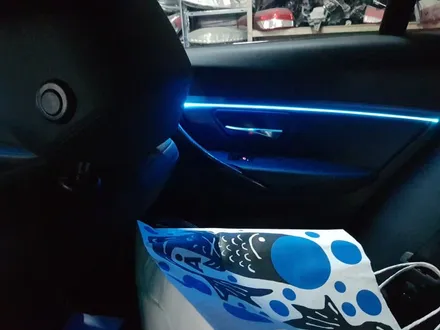 bmw 320D 3세대 면발광 엠비언트 (남양주/포천/대구/용인/안산/전라도광주/거제도 시공 / 남양주, 노원, 하남, 송파