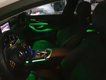 W205 C200 엠비언트 순정 엠비언트가 없어요 그럼 순정 엠비언트 처럼 매립하여 비노출 엠비언트 튜닝 해바요 / 남양주, 노원, 하남, 송파