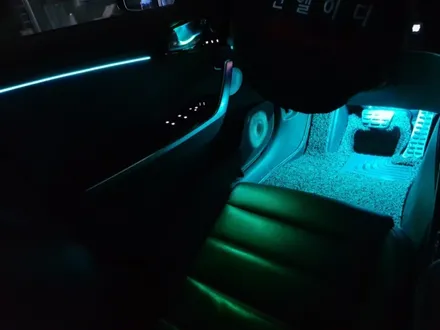 스팅어 엠비언트  아크릴 매립 엠비언트 크래쉬패드 교체없이도 상단 순정 엠비언트 이식이 가능하다고? / 남양주, 노원, 하남, 송파