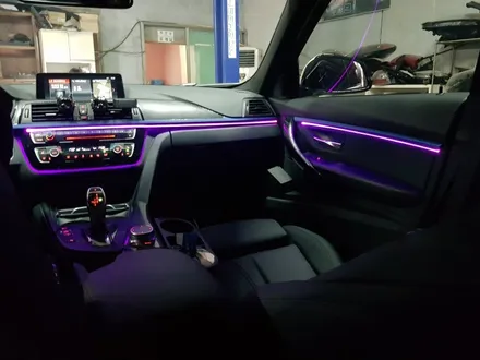 bmw 320D 3세대 면발광 엠비언트 (남양주/포천/대구/용인/안산/전라도광주/거제도 시공 / 남양주, 노원, 하남, 송파