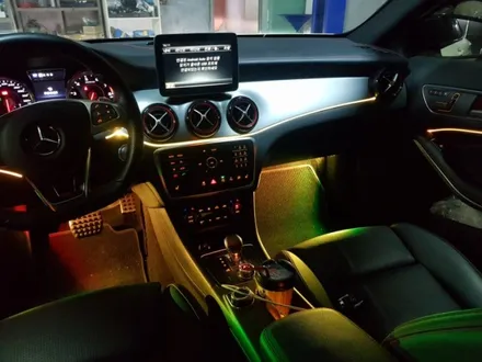 벤츠 GLA45 AMG 3세대 면발광 엠비언트 풋등 시공   남양주 포천 용인 대구 전라도광주 거제도 3세대 면발광 엠비언트 시공 / 남양주, 노원, 하남, 송파