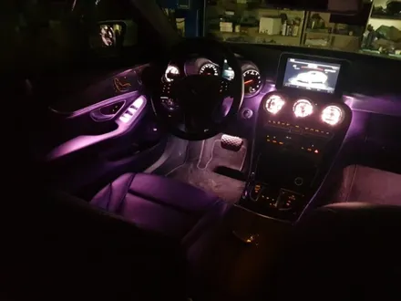 벤츠 W205 C200 엠비언트 순정 엠비언트 보다 더이쁜 비노출 엠비언트로 튜닝 해바요 / 남양주, 노원, 하남, 송파