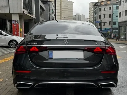 벤츠 E300 강서구 썬팅 - 시인성 최고 생고뱅 파노라마 럭스X . / 고양 덕양구 원흥동