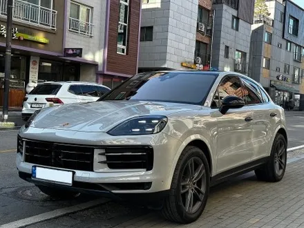 포르쉐 카이엔 후퍼옵틱 프나세 백화현상으로  한 달도 안 돼서 다 뜯어낸 사연..... / 고양 덕양구 원흥동