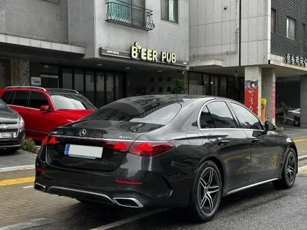 벤츠 E300 강서구 썬팅 - 시인성 최고 생고뱅 파노라마 럭스X . / 고양 덕양구 원흥동