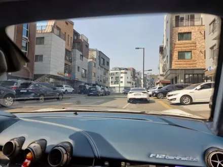 페라리 F12 베를리네타 하버캠프 세라믹본드 썬팅 ..... 말에 선글라스 제대로 씌워줬습니다. / 고양 덕양구 원흥동