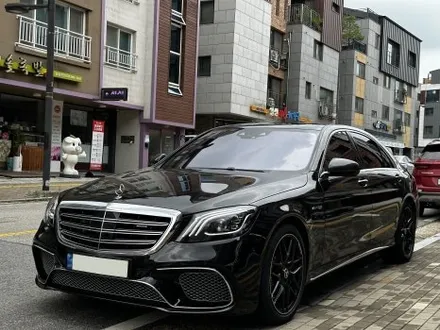 용산구 용산 썬팅 벤츠S63 AMG 프라이버시와 열차단을 모두 잡은 틴팅 조합으로 재시공. / 고양 덕양구 원흥동
