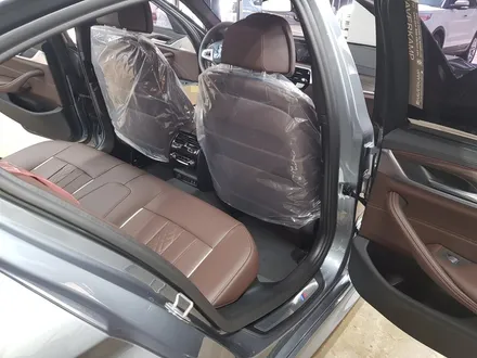파주 운정신도시  bmw 530i 신차패키지 하버캠프 로얄본드 썬팅/ 세라믹코팅/ 새차냄새제거 까지 요기에서......, / 고양 덕양구 원흥동